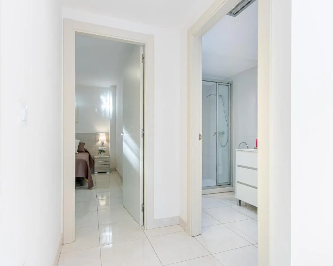Apart-Rent Apartamento Francesc Macia 1º 2001 Roses 0*,  Spain